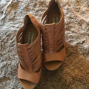 Steve Madden wedge sandals 5.5